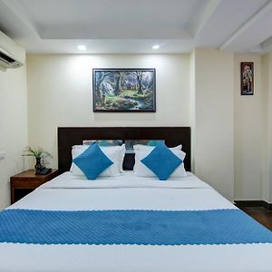 Hotel Neu Villa - Near Connaught Place